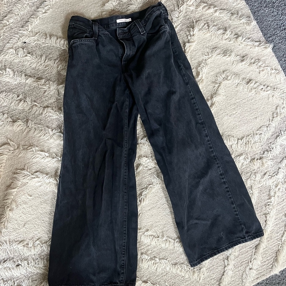 Black Wide Leg Levi’s